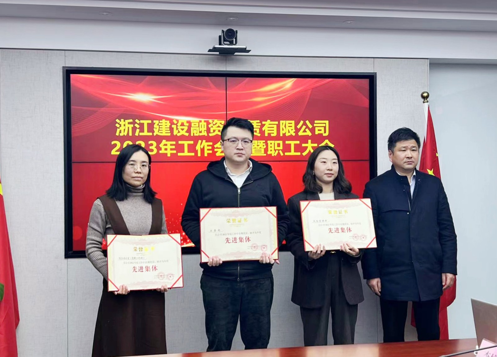 1677503078133624.jpg 韩连奎表彰先进.jpg