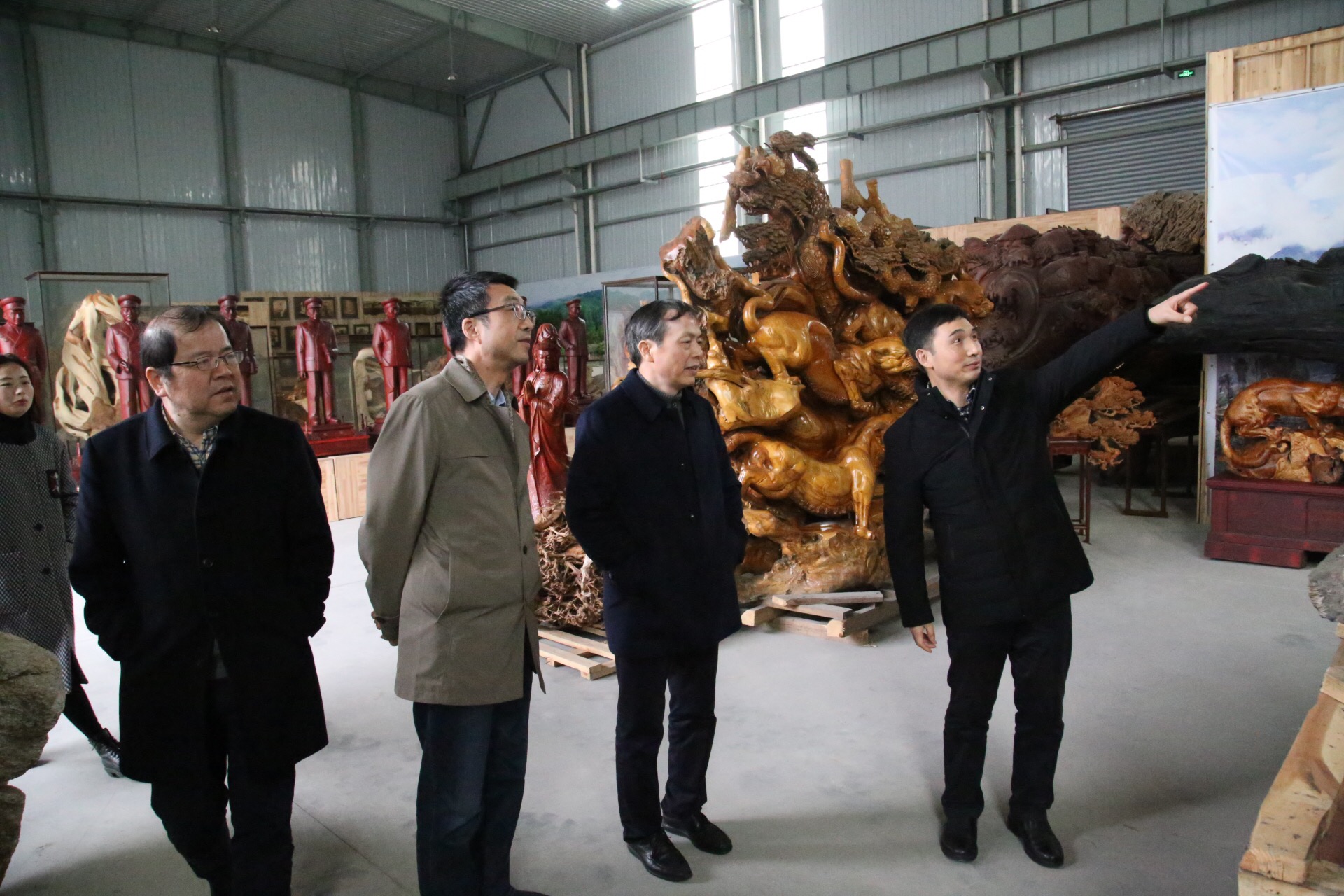 集团公司党委书记总经理虞岳明一行赴马鞍山考察文化产业项目