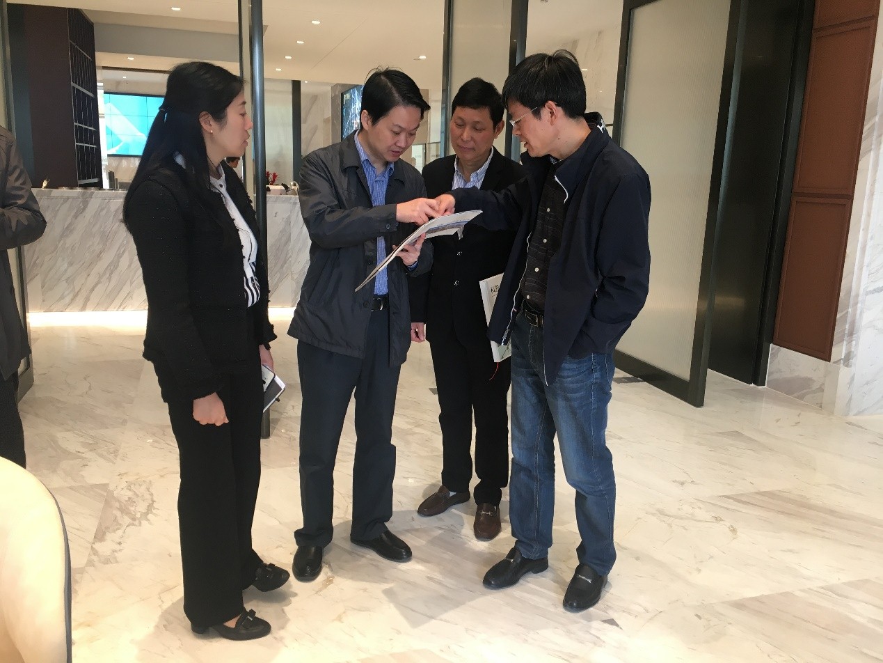 拱墅区区委宣传部黄建正部长调研信联文创园