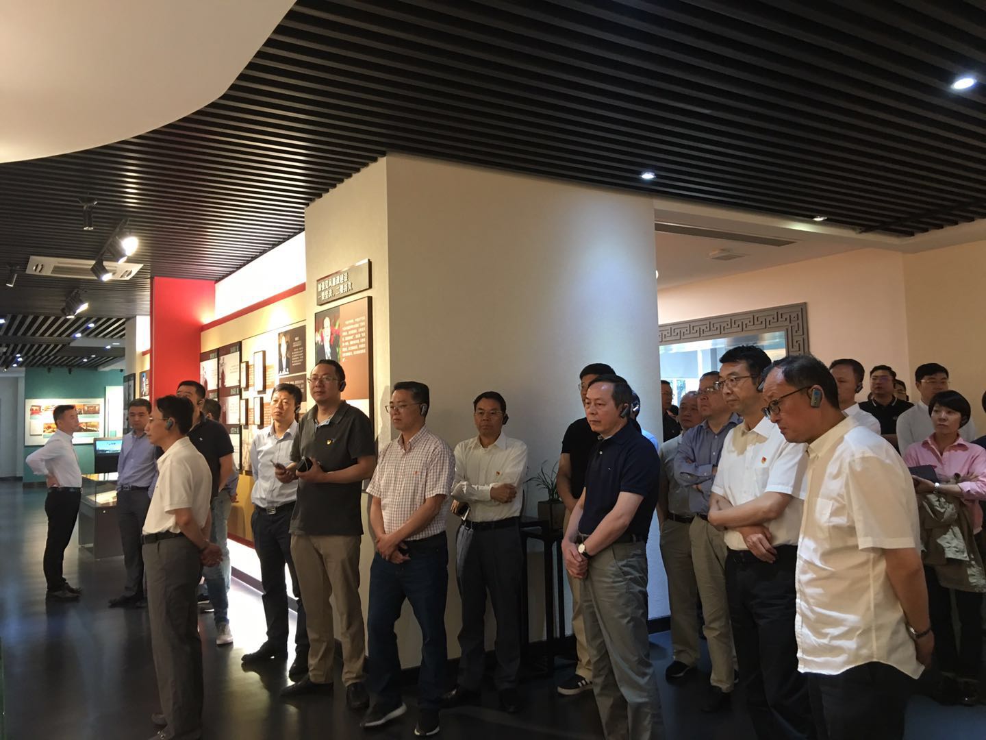 集团公司组织干部参观省法纪教育基地接受警示教育