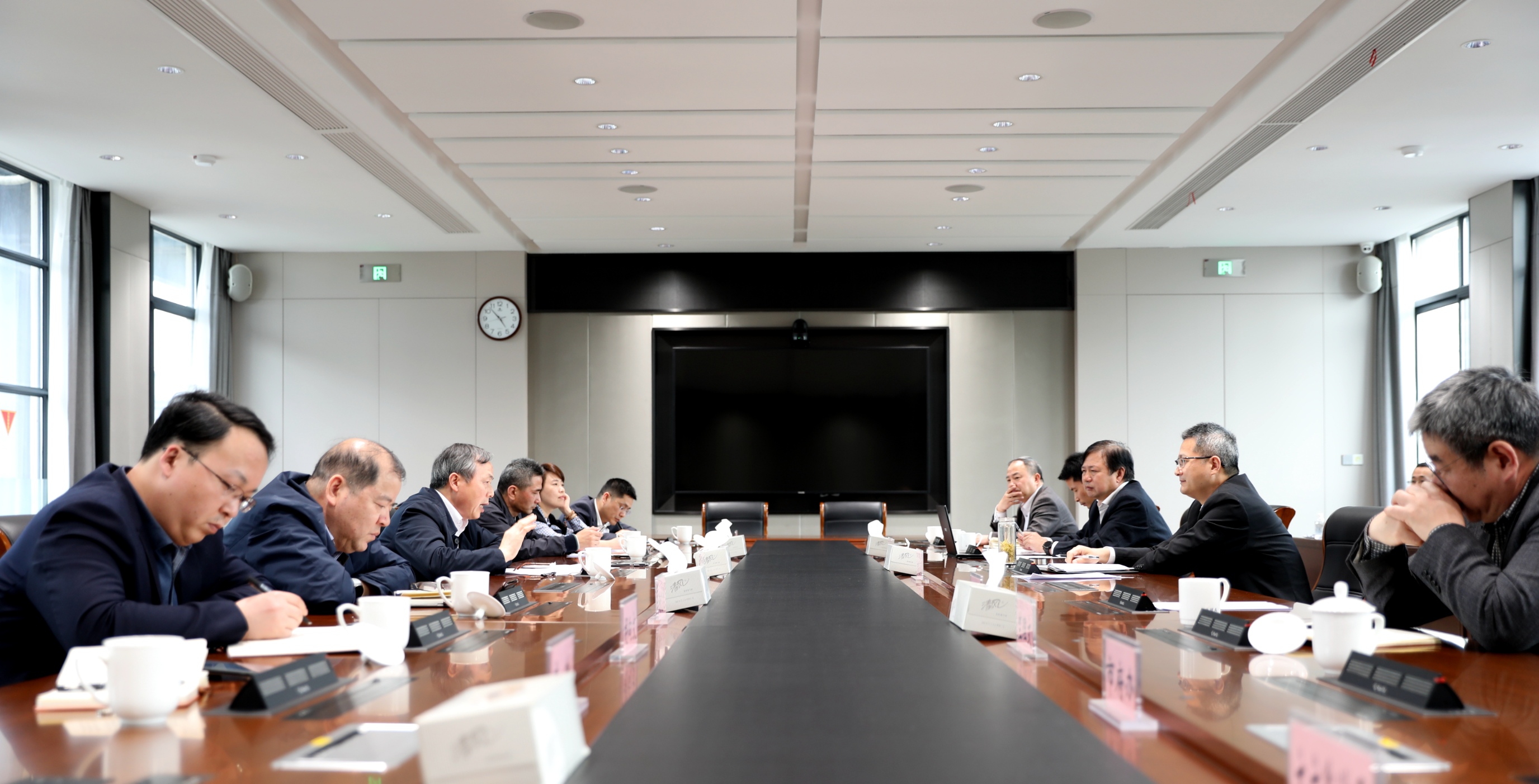 开云网页版·官方版在线登入与嵊州市委市政府召开中国唐诗之城项目推进会虞岳明出席 