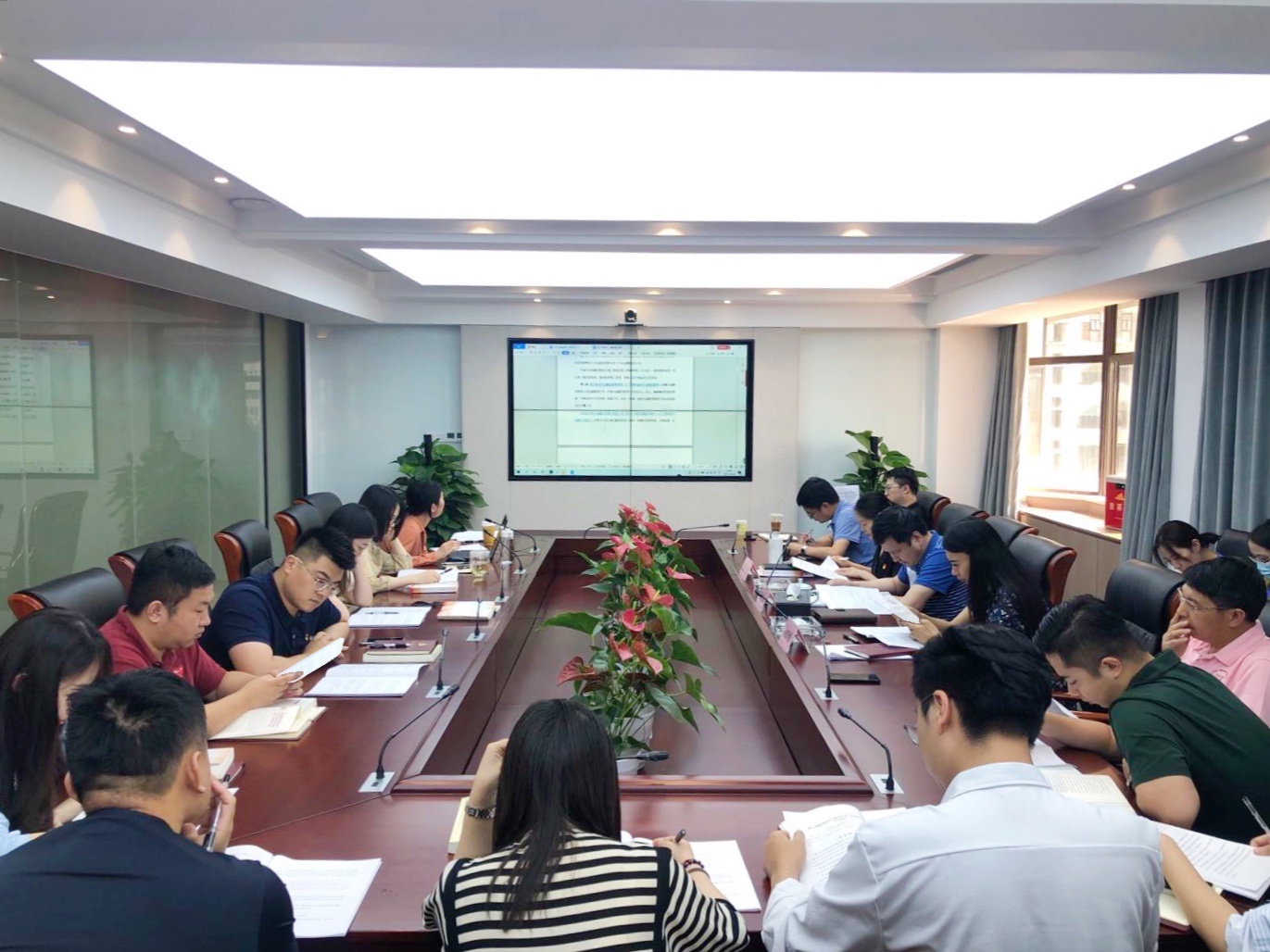 建设租赁公司开展解读“融资租赁公司监督管理工作指引”业务专题培训