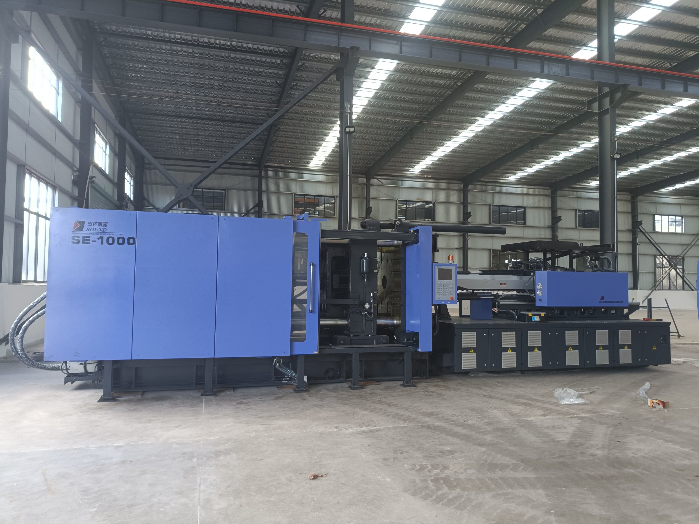 “零突破”！开云网页版·官方版在线登入首单注塑机融资租赁业务签订