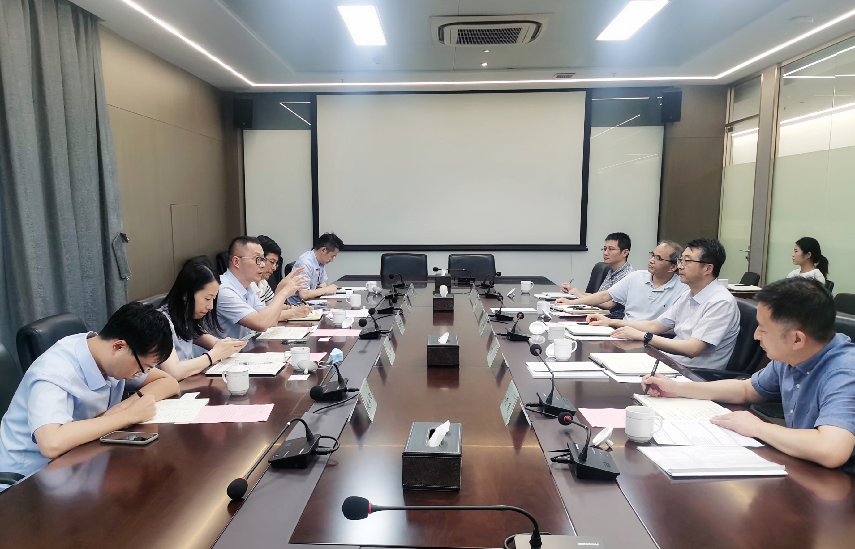 浙江产权交易所总经理杨奇军来开云网页版·官方版在线登入调研