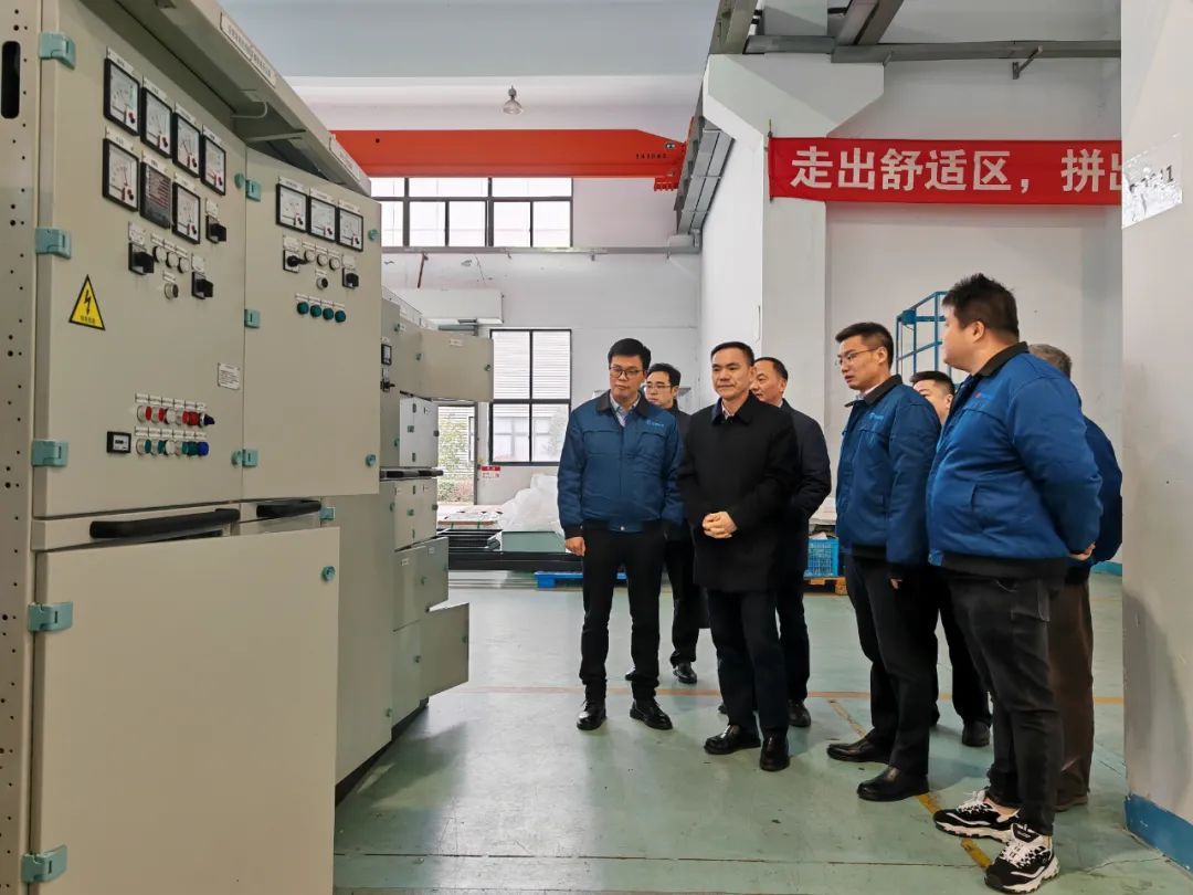 孙哲君赴国瑞科技公司开展“大走访大调研大服务大解题”活动