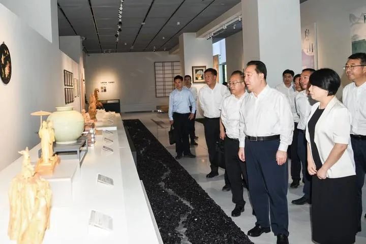 王浩在省机电集团开云网页版·官方版在线登入调研时强调 着力开辟发展新领域新赛道 加快培育和壮大新质生产力