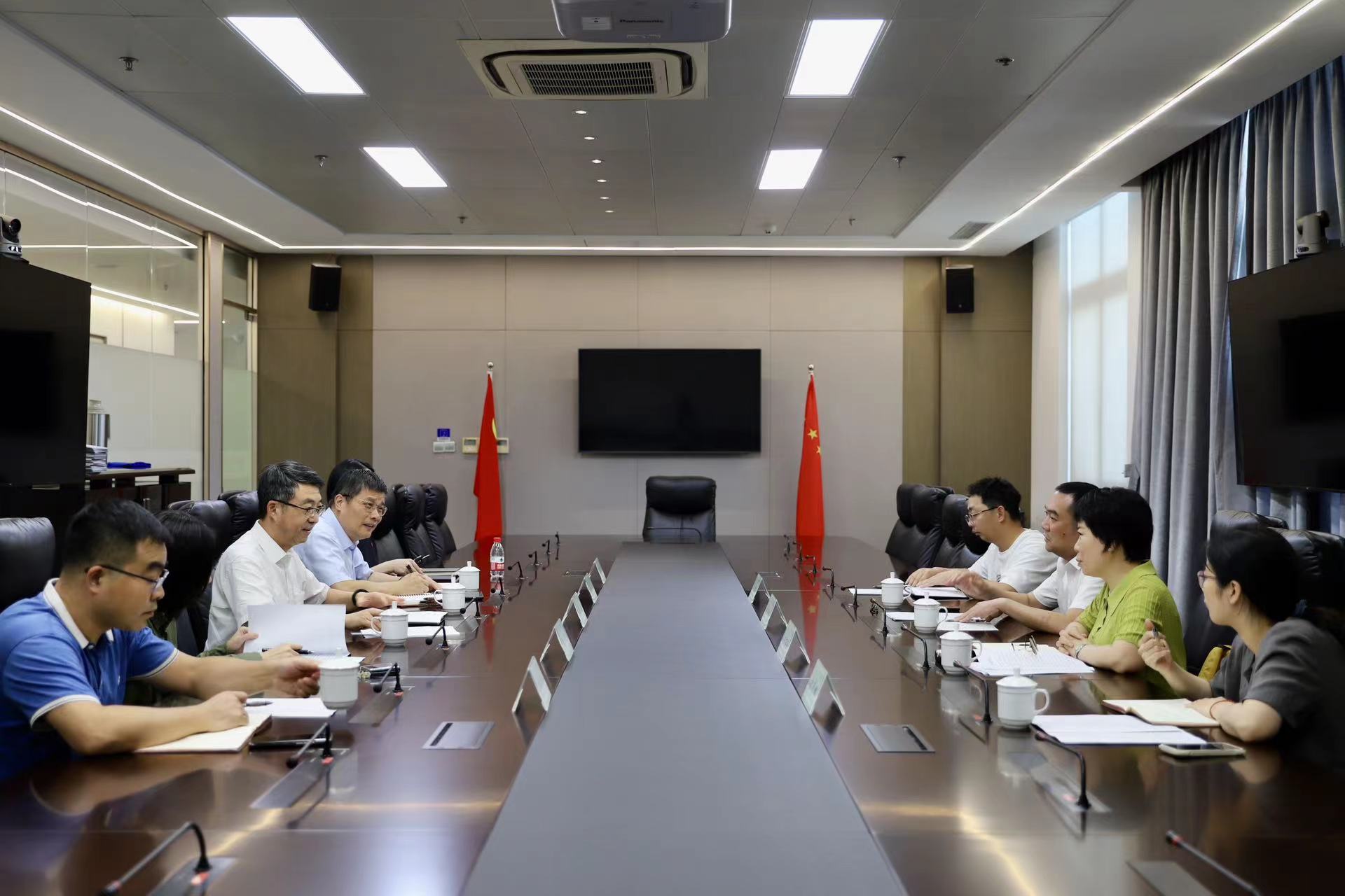 瑞安市二轻工业联社一行到访开云网页版·官方版在线登入