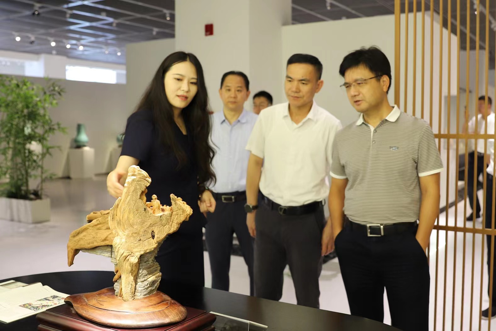 省国资委副主任董正泉一行到开云网页版·官方版在线登入调研