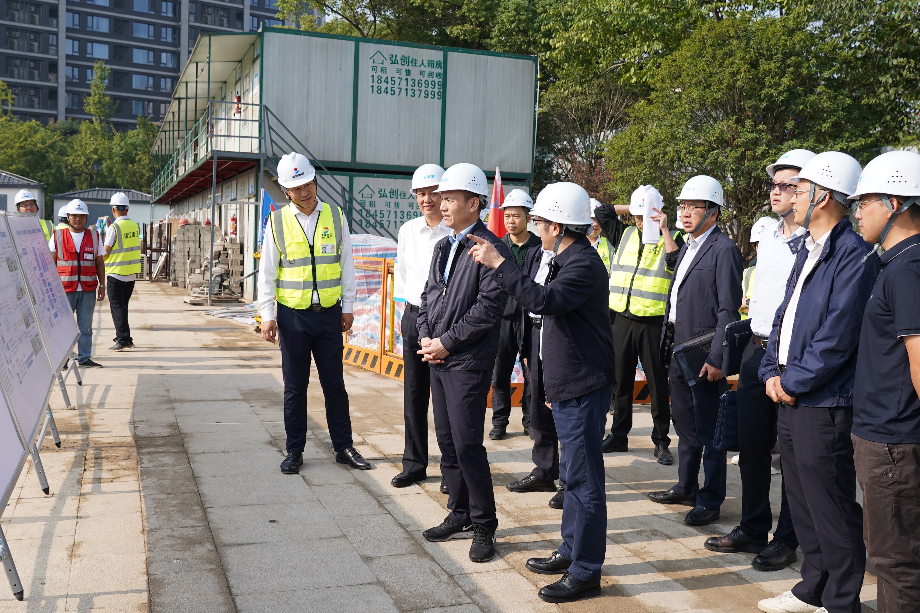 孙哲君一行专题调研浙江省智能船舶创新中心项目