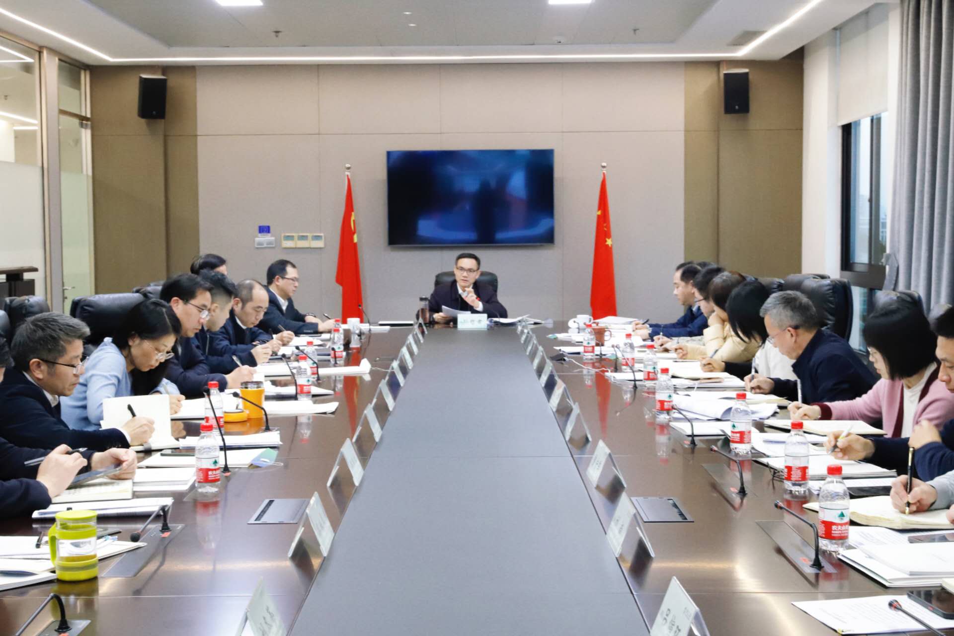 开云网页版·官方版在线登入召开智能船舶创新中心项目领导小组会议