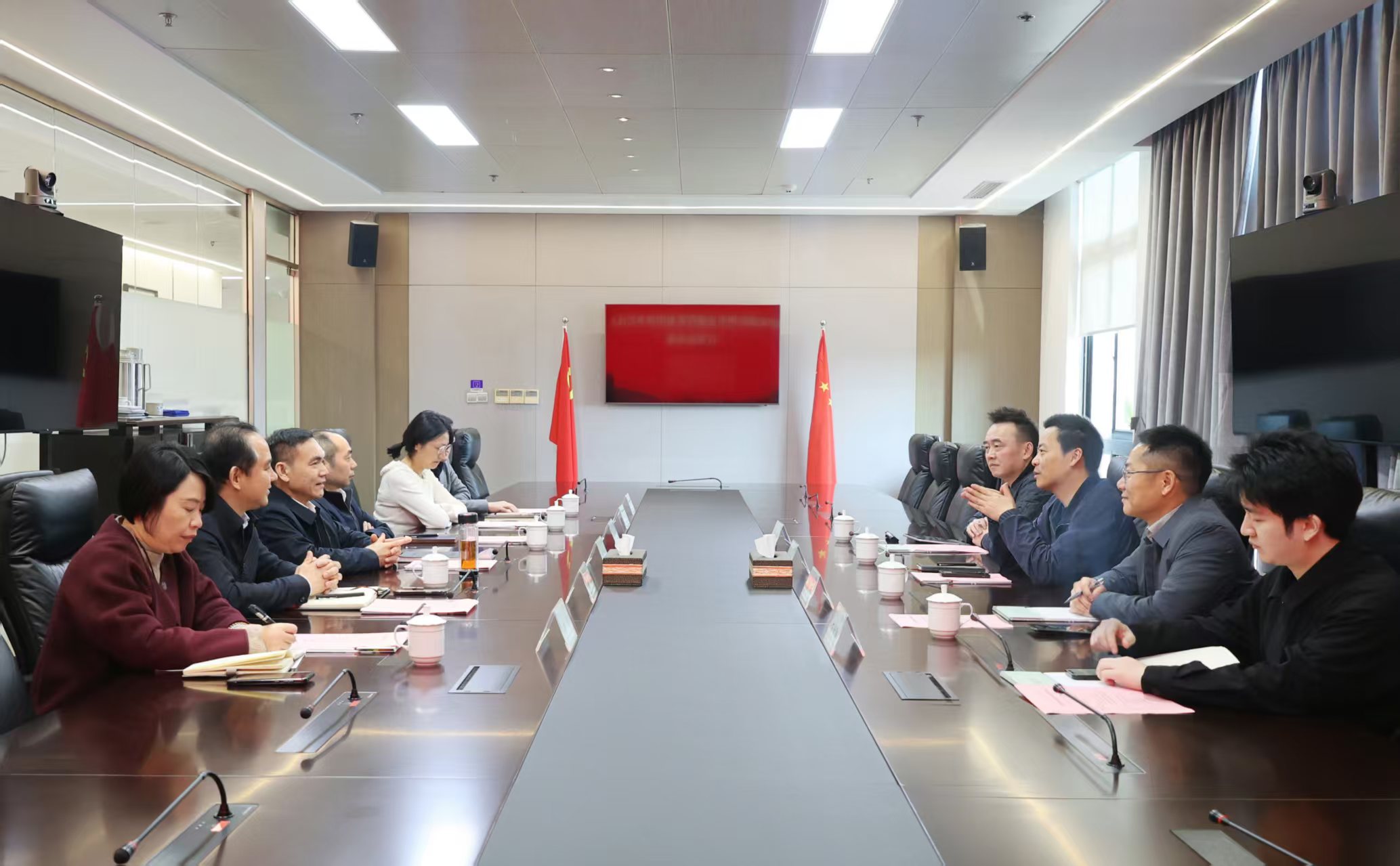 杭州金融投资集团党委书记、董事长沈立一行到访开云网页版·官方版在线登入